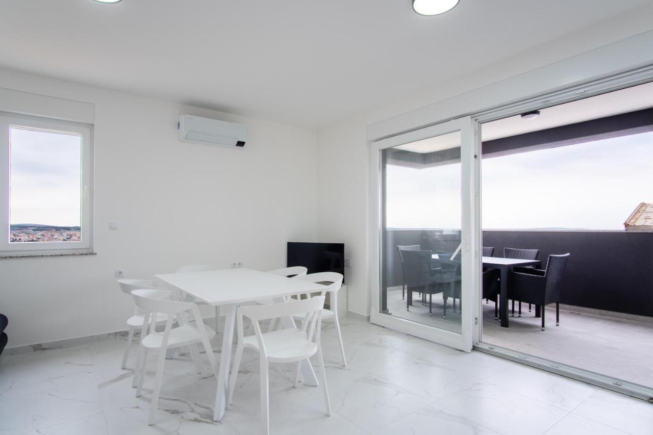 Noa East Residence Novalja Exterior photo