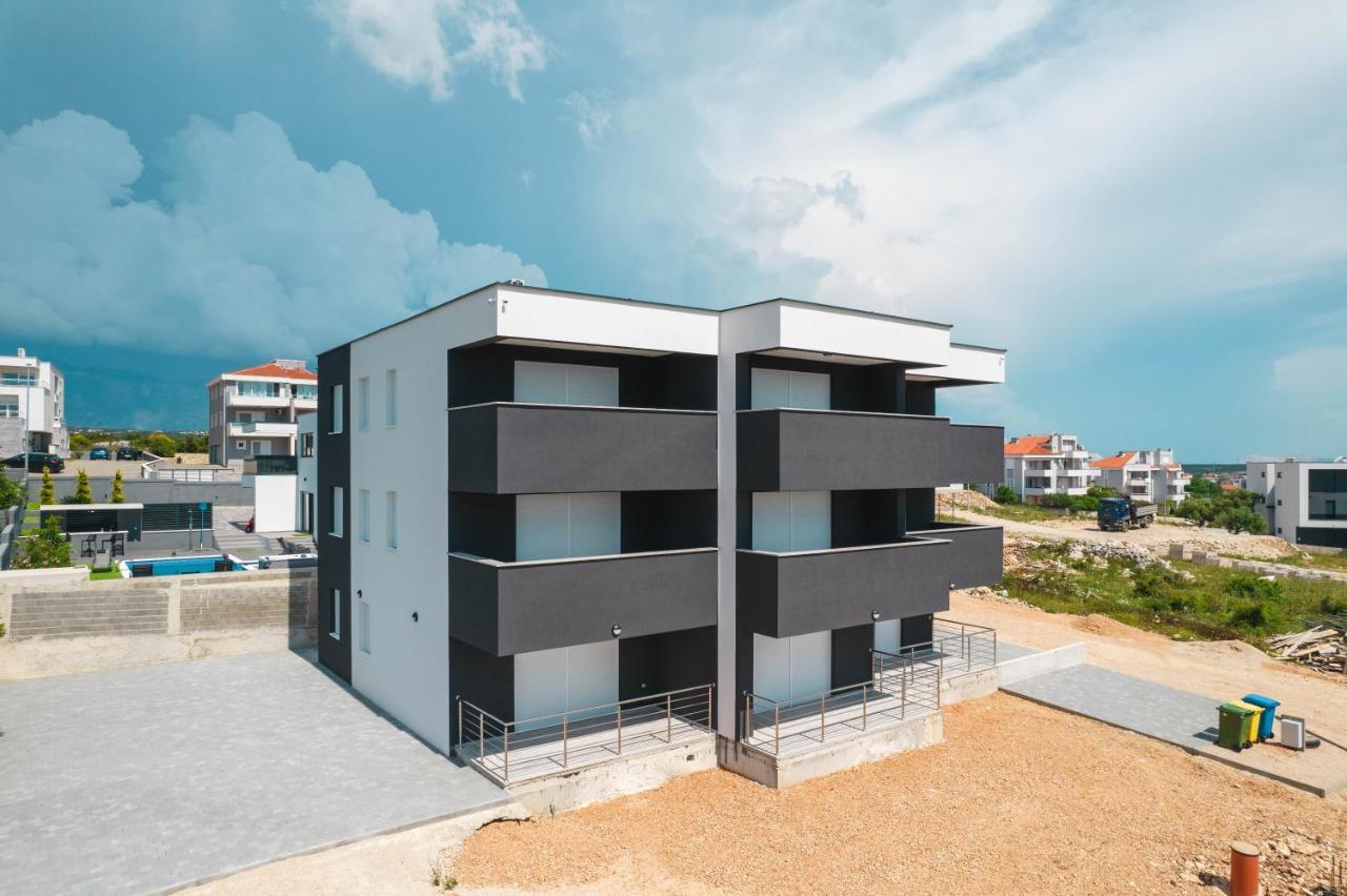 Noa East Residence Novalja Exterior photo